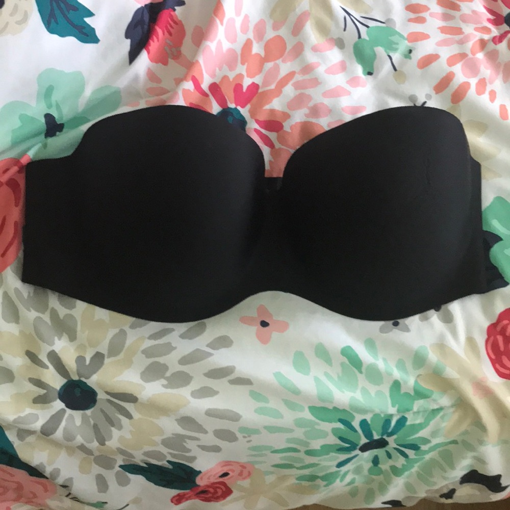 NWOT 38C Strapless Bra